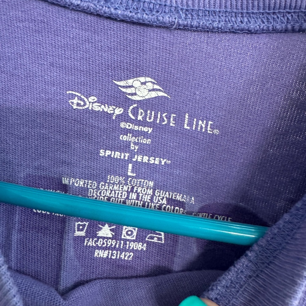 Large purple Disney Cruise Line ombré spirit jersey - Picture 3 of 4